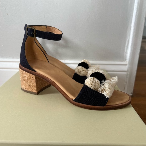 Soludos Capri Pom Pom Sandals size 6 1/2 - Picture 3 of 7